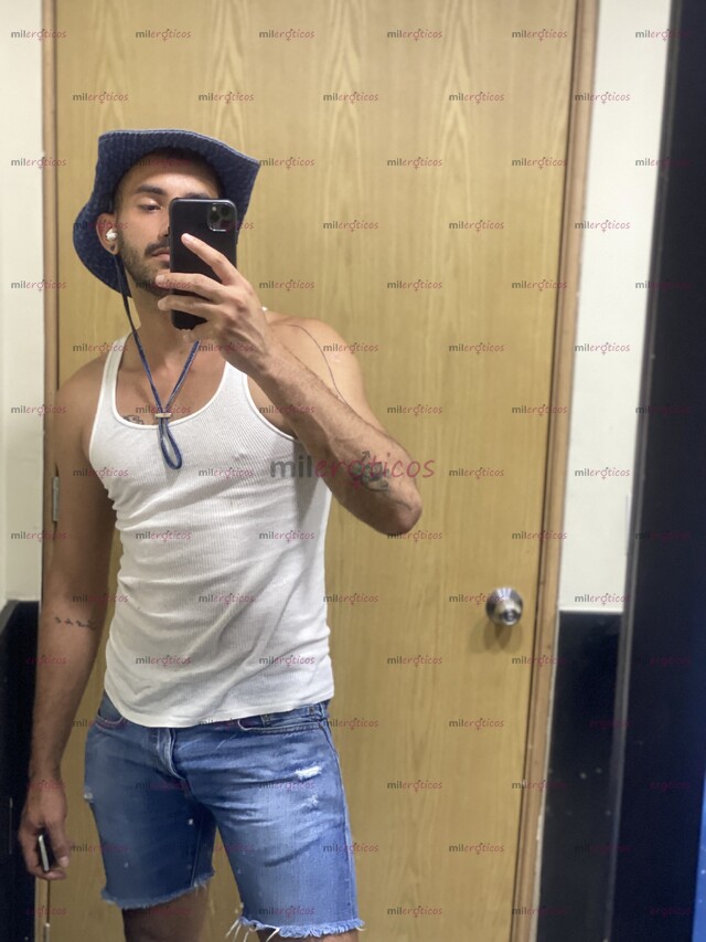 FOTOS DE CHICO LINDO NUEVO EN LA CUIDAD RECIÉN LLEGADO LISTO PARA COMPLACERTE