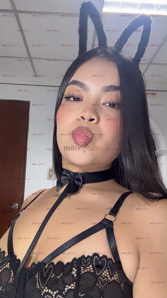 FOTOS DE SOY SALOMÉ HERMOSA CHICA TRIGUEÑA CON FIGURA SÚPER SENSACIONAL