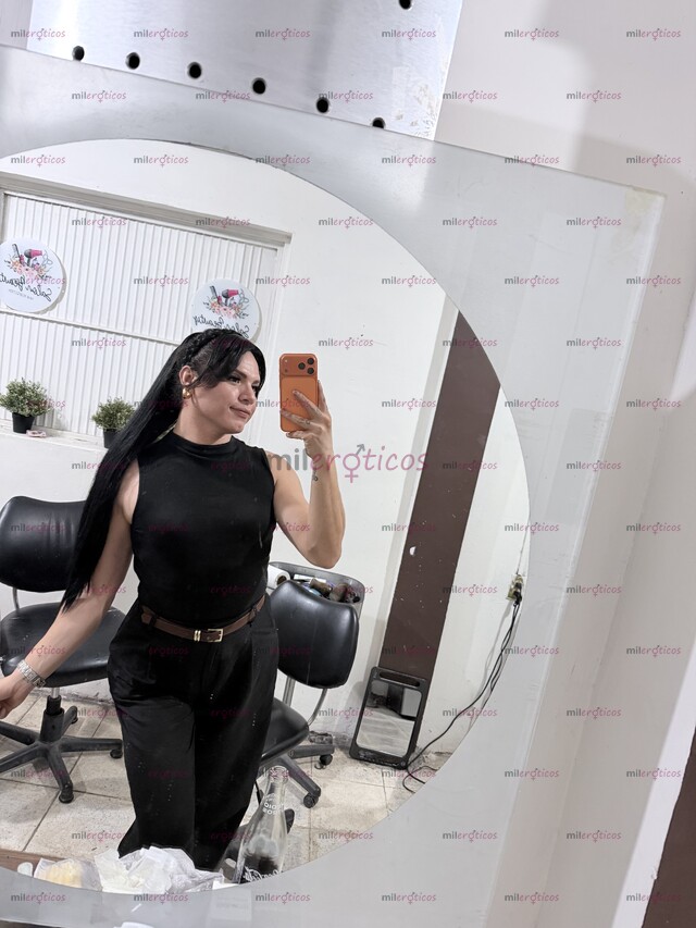 FOTOS DE ESTILISTA CON LUGAR PODEMOS INTERACTUAR DELICIOSAMENTE LINDA TRANNY