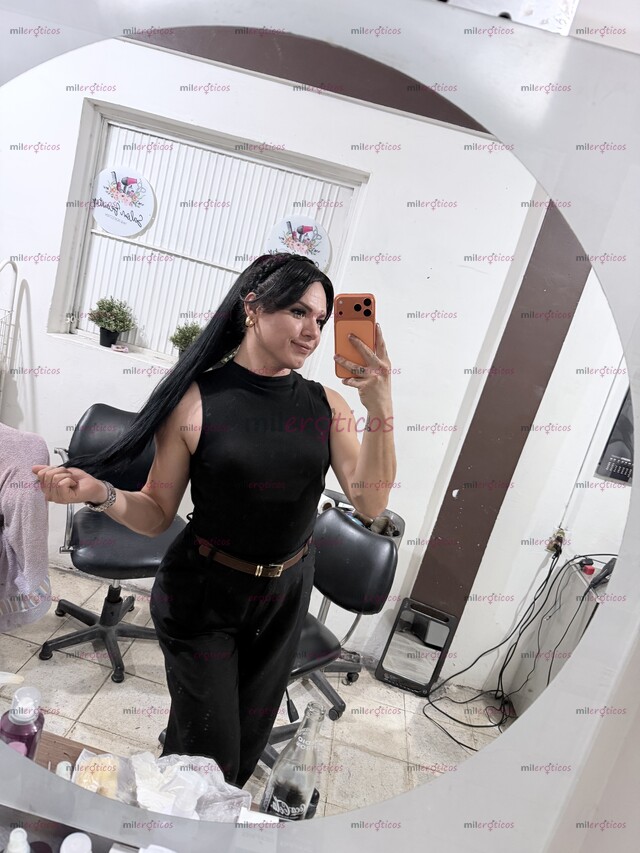 FOTOS DE ESTILISTA CON LUGAR PODEMOS INTERACTUAR DELICIOSAMENTE LINDA TRANNY