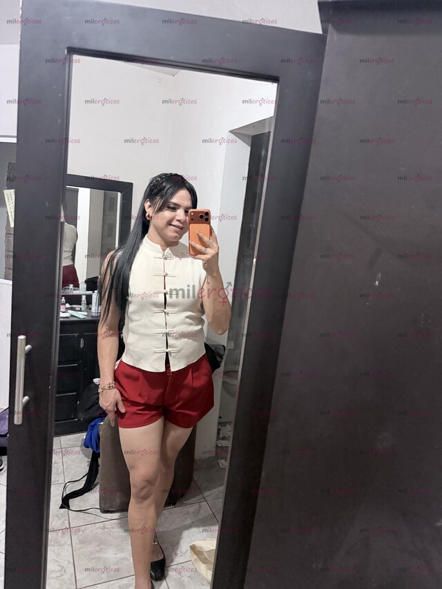 FOTOS DE ESTILISTA CON LUGAR PODEMOS INTERACTUAR DELICIOSAMENTE LINDA TRANNY