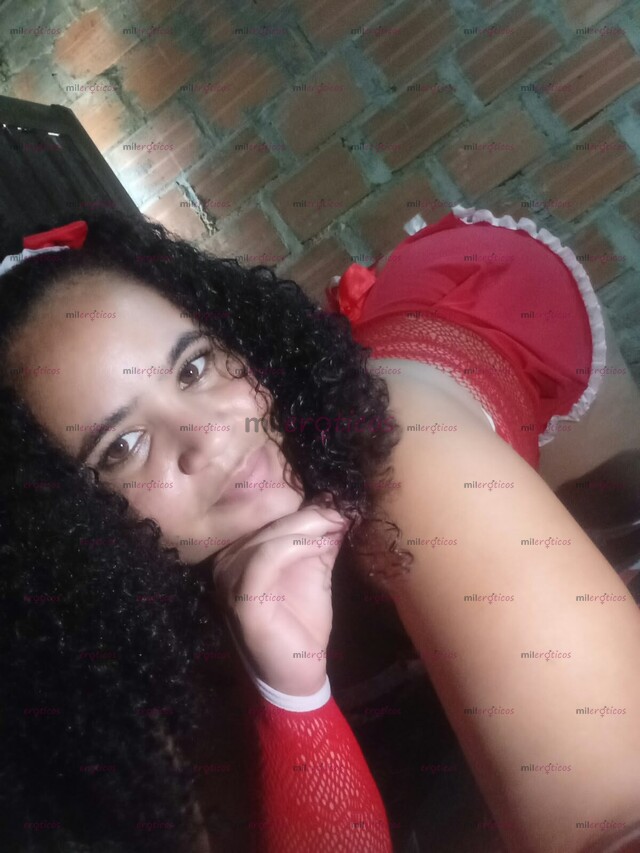 FOTOS DE VEN Y DISFRUTA DE MI EXTRECHA VAGINAL HÚMEDA PAR CHORROATELA TODO