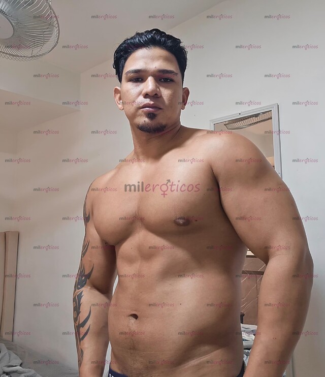 FOTOS DE DISPONIBLE PARA MUJERES Y PAREJAS CON FETICHES, TENGO APTO EN LAURELES