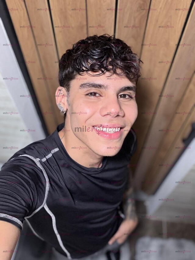 FOTOS DE DELGADO, SENSUAL Y EXCLUSIVO TU FANTASÍA VIP