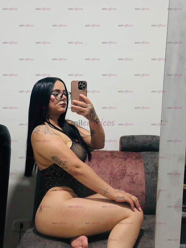 FOTOS DE HOLA SOY ZOÉ RICA FLAQUITA ESTRECHITA CALIENTE DISPUESTA A COMPLACERTE