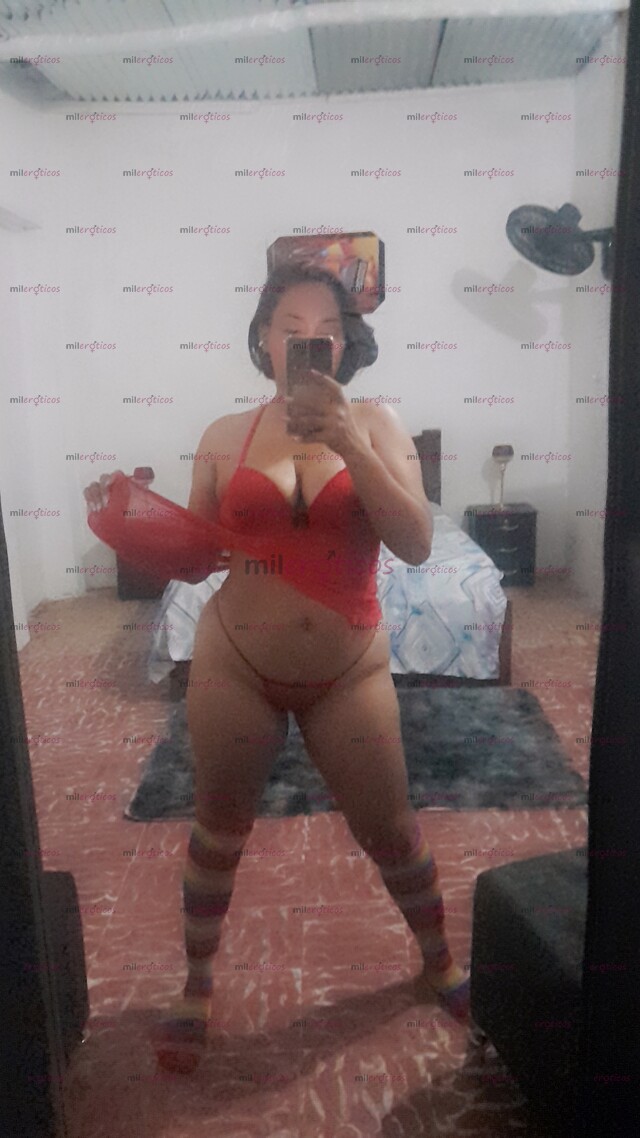FOTOS DE DELICIOSA MORENA DE CULO GRANDE Y TRAGA LECHE