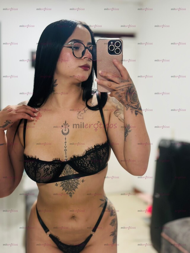 FOTOS DE HOLA SOY ZOÉ RICA FLAQUITA ESTRECHITA CALIENTE DISPUESTA A COMPLACERTE