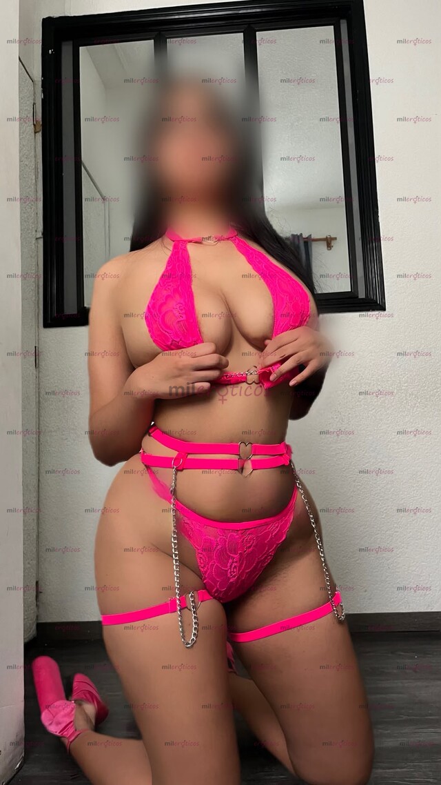 FOTOS DE CUERPO DIVINO BLANQUITA PELINEGRA Y SENOS SÚPER DELICIOSOS ZOE