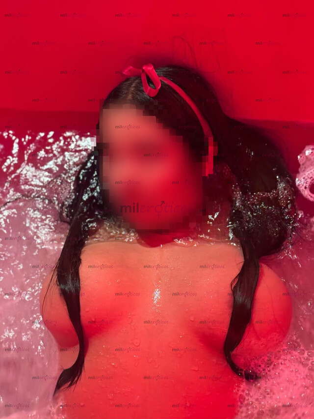 FOTOS DE HOLA AMOR SOY LORENA TU BEBÉ DE 18 AÑOS DISPUESTA A DARTE PLACER