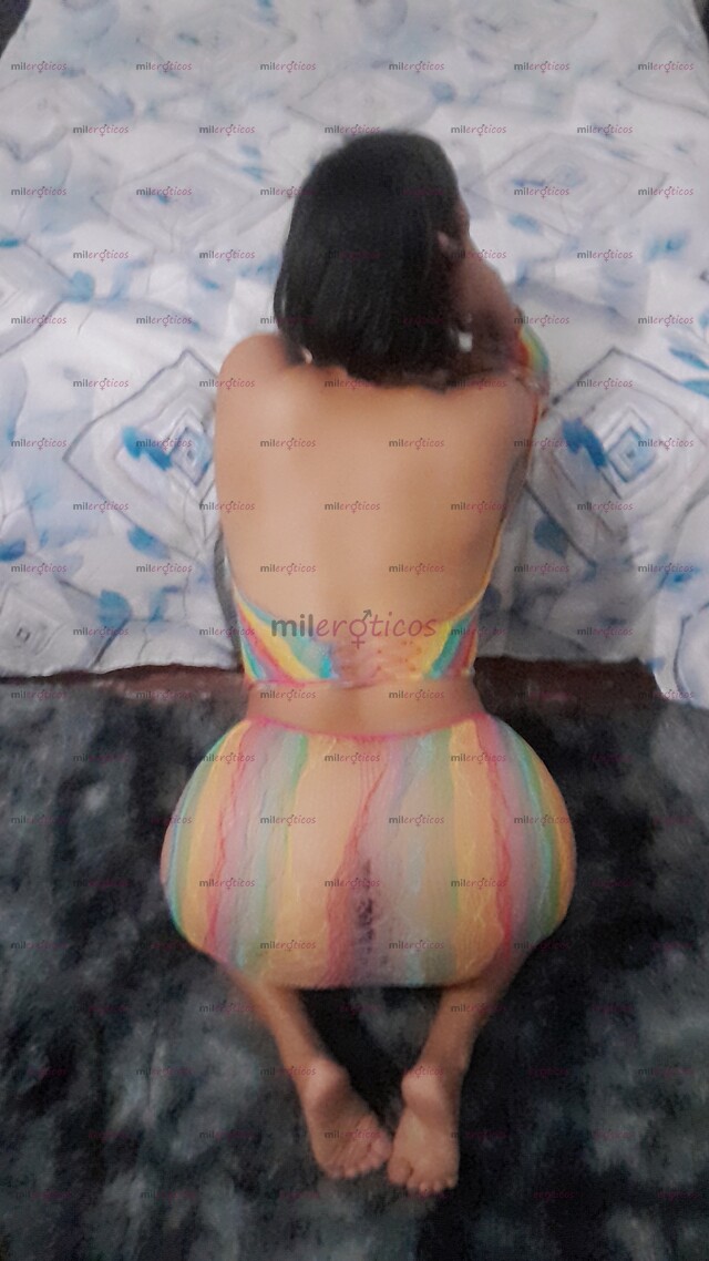 FOTOS DE DELICIOSA MORENA CON ANAL PROFUNDO Y TRAGA LECHE