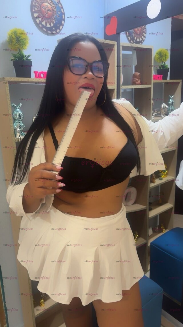 FOTOS DE KARLA TU PROFE ADICTA A LA VERGA BN PERRA DISPUESTA A ENSEÑARTE MUCHAS COSAS
