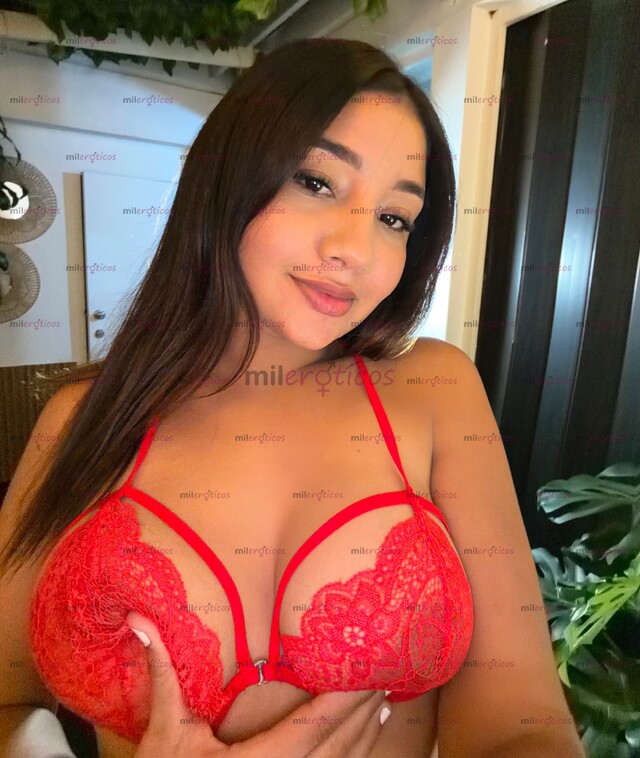 FOTOS DE HAGO SERVICIO EN MI SITIO Y A DOMICILIO MOR,SOY UNA POLLITA CON RICAS TETAS NUEV