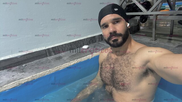 FOTOS DE AQUÍ LLEGÓ TU CUBANO CALIENTE 22 CM, PELO EN PECHO, BUEN CUERPO Y GUAPO