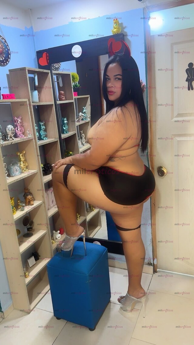 FOTOS DE AQUI LO Q BUSCABAS KARLA MADURA GOLOSA NINFOMANA TETAS PARADITA CULO GRANDOTE