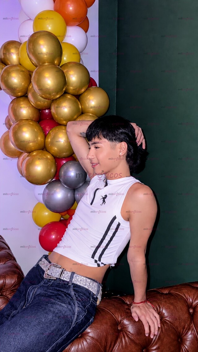 FOTOS DE LINDO POLLITO TWINK DISPUESTO A PASAR UN BUEN RATO