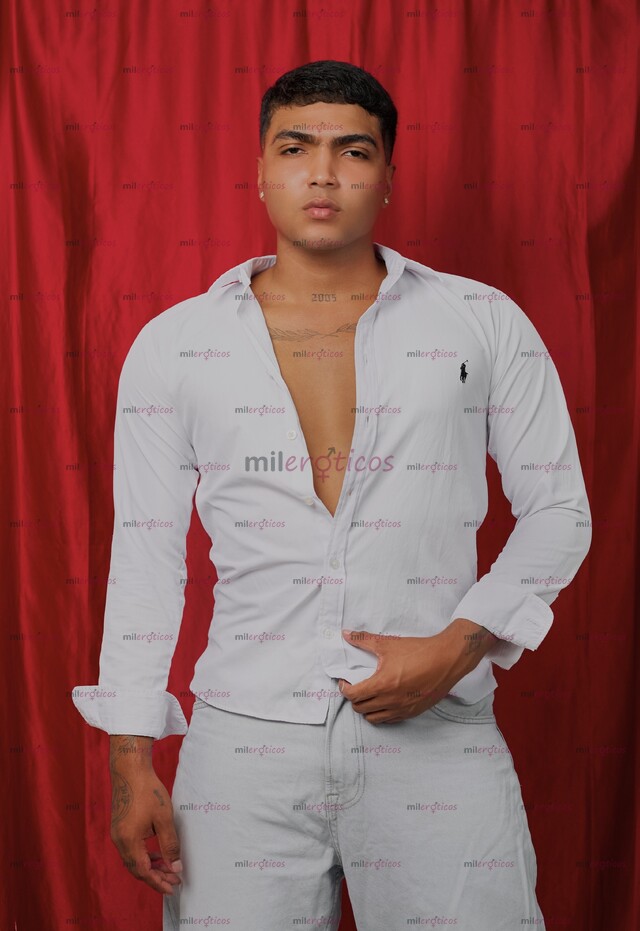 FOTOS DE DAVID JOVEN MORENO HOT DISPUESTO A COMPLACERTE