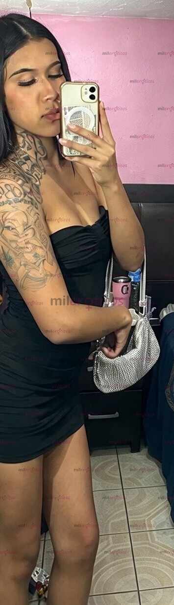 FOTOS DE HOLA AMOR SOY MIA. CHICA NUEVA. EN EL PORTAL