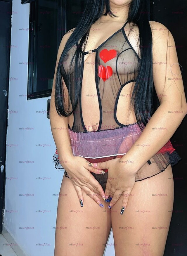 FOTOS DE DAYANA JOVENCITA DE CUERPO PROVOCATIVO Y CARA TIERNA EN ROYAL SPA