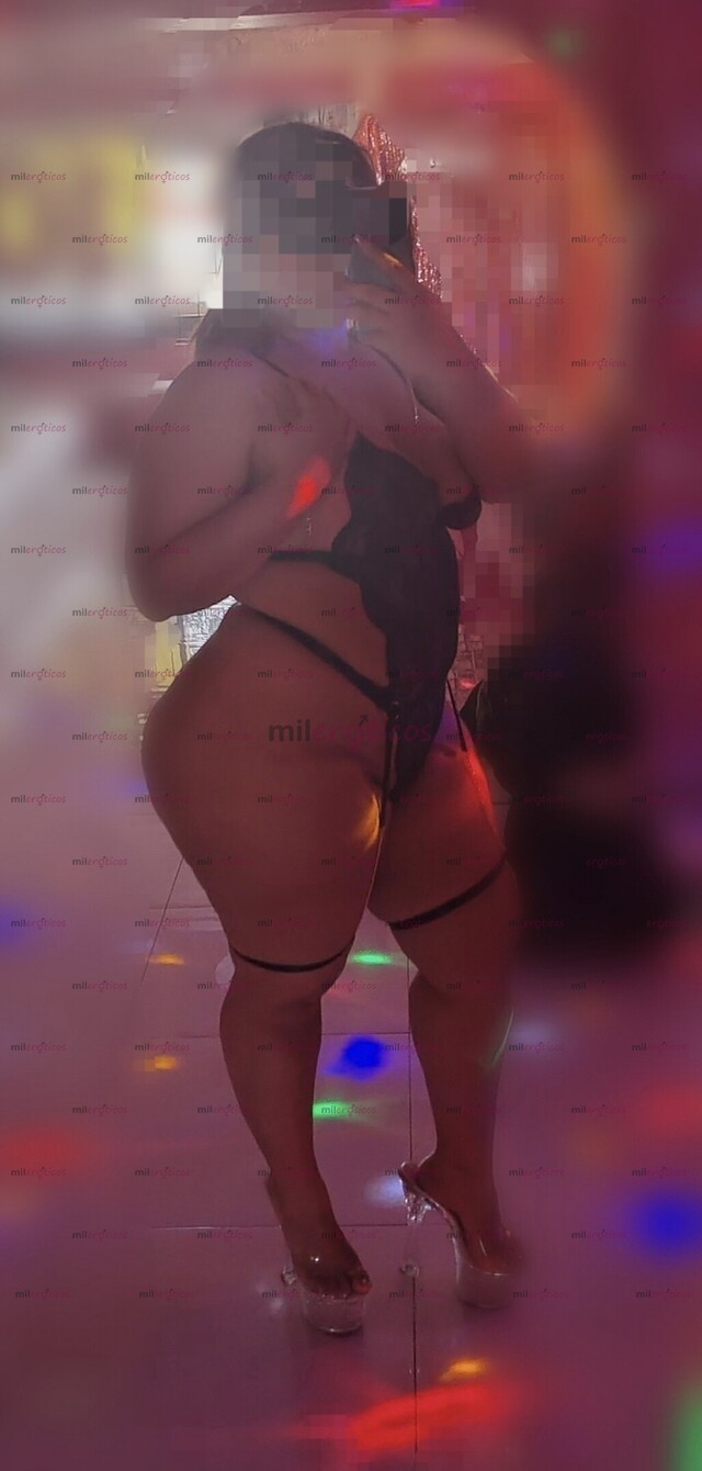 FOTOS DE NUEVA! CAMILA. MEGA CULONA. COMPLACIENT DIOSA EN LA CAMA MUY CACHONDA Y MOJADITA