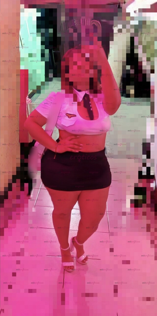 FOTOS DE NUEVA! CAMILA. MEGA CULONA. COMPLACIENT DIOSA EN LA CAMA MUY CACHONDA Y MOJADITA