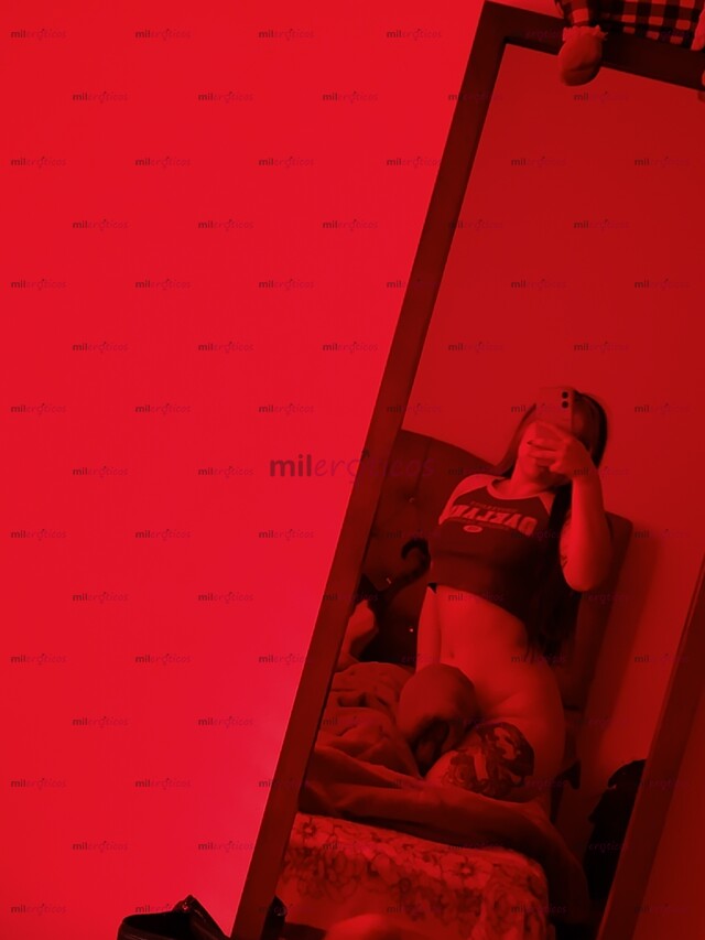 FOTOS DE HOLA SOY DAYANA QUIERES PASAR UN MOMENTO RICO CON MIGO