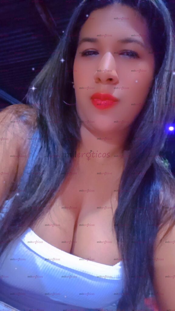 FOTOS DE LINDA MORENITA LISTA PARA TU DESEO LLÁMAME