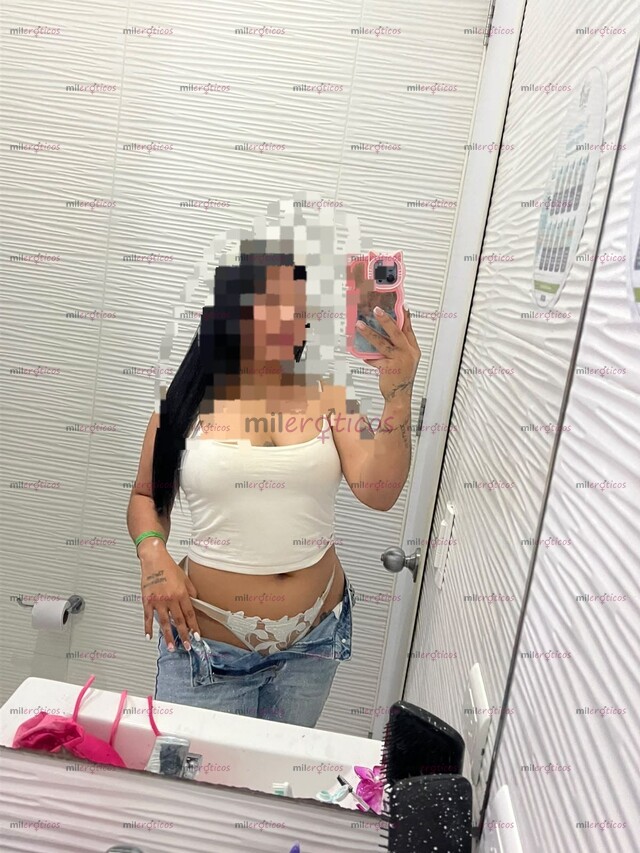 FOTOS DE HOLA AMOR SOY UNA HERMOSA Y JOVEN DISPUESTA A COMPLACERTE ARRECHITA ESTRECHITA