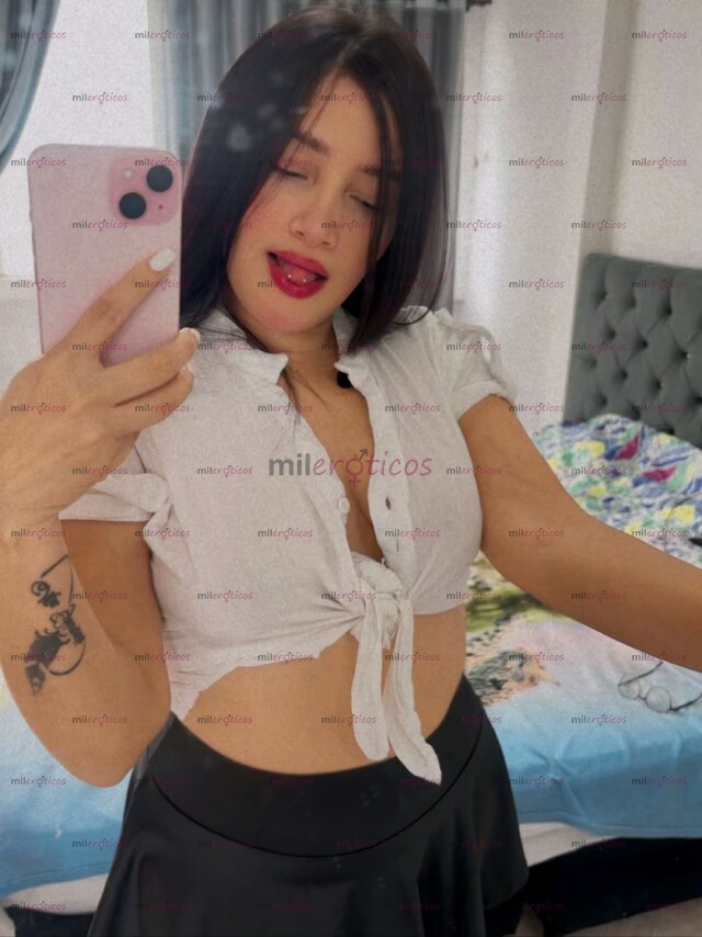 FOTOS DE ADICTIVA SENSUAL DELICIOSA ACTITUD DE AMANTE TU MEJOR ACOMPAÑANTE