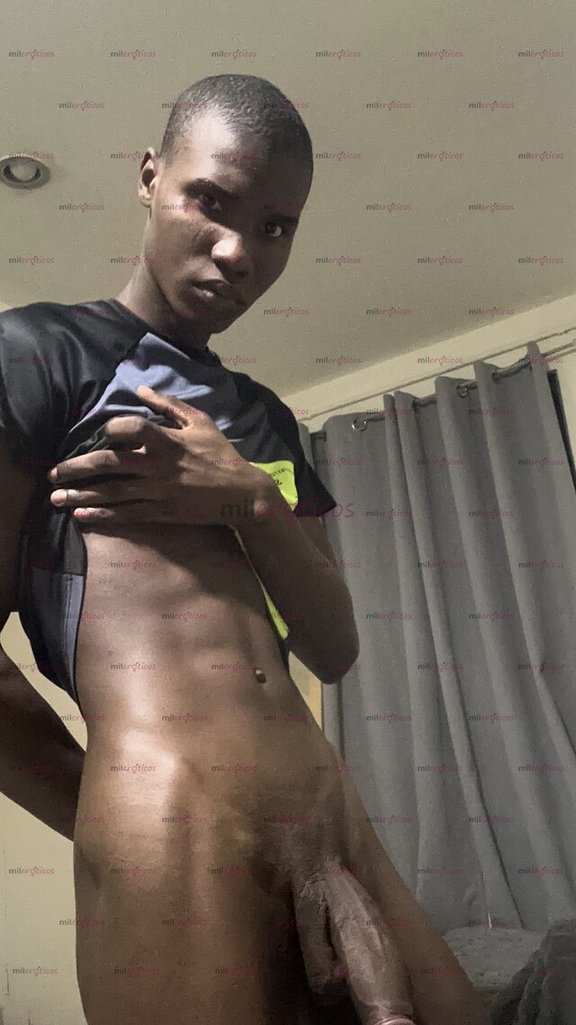 FOTOS DE MORBOSO, CALIENTE Y DISPUESTO A CUMPLIR TUS FANTASÍAS