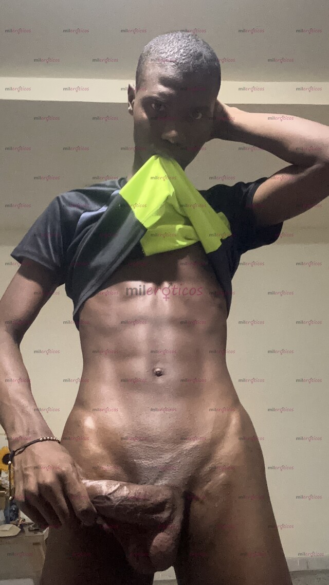 FOTOS DE MORBOSO, CALIENTE Y DISPUESTO A CUMPLIR TUS FANTASÍAS