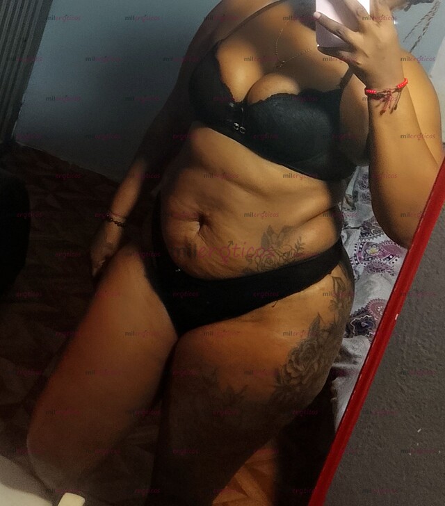 FOTOS DE HOLA MIS AMORES SOY SU HERMOSA MOROCHA LISTA PARA SUS FANTASIAS SEXUAL