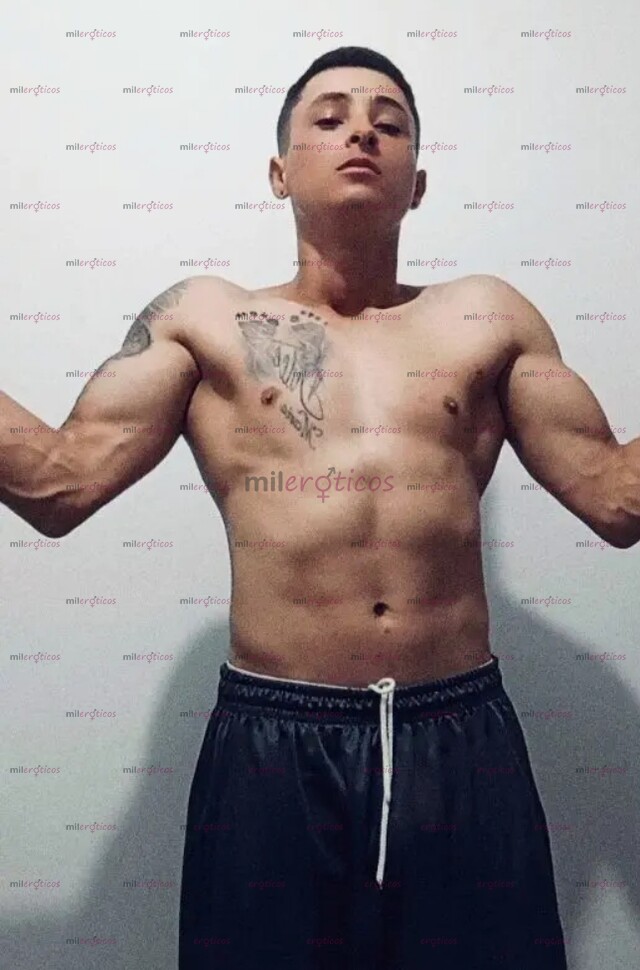 FOTOS DE HOMBRE DE 28 AÑOS CON ESTATURA DE 162 QUE LE ENCANTA EL SEXO