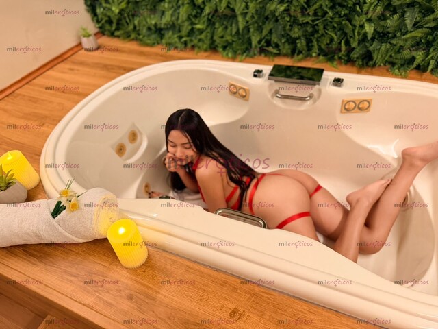 FOTOS DE HOLA PAPI SOY MÍA NENITA DE 19 AÑOS VEN A VISITARME EN EL SPA