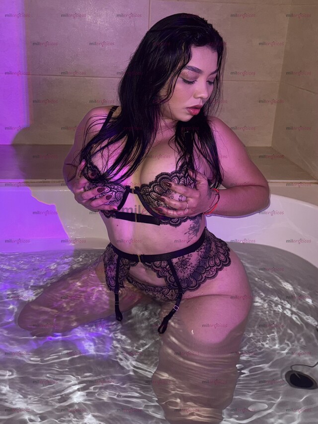 FOTOS DE CAMILA COSTEÑA FOGOSA CUENTO CON APARTAMENTO PRIVADO