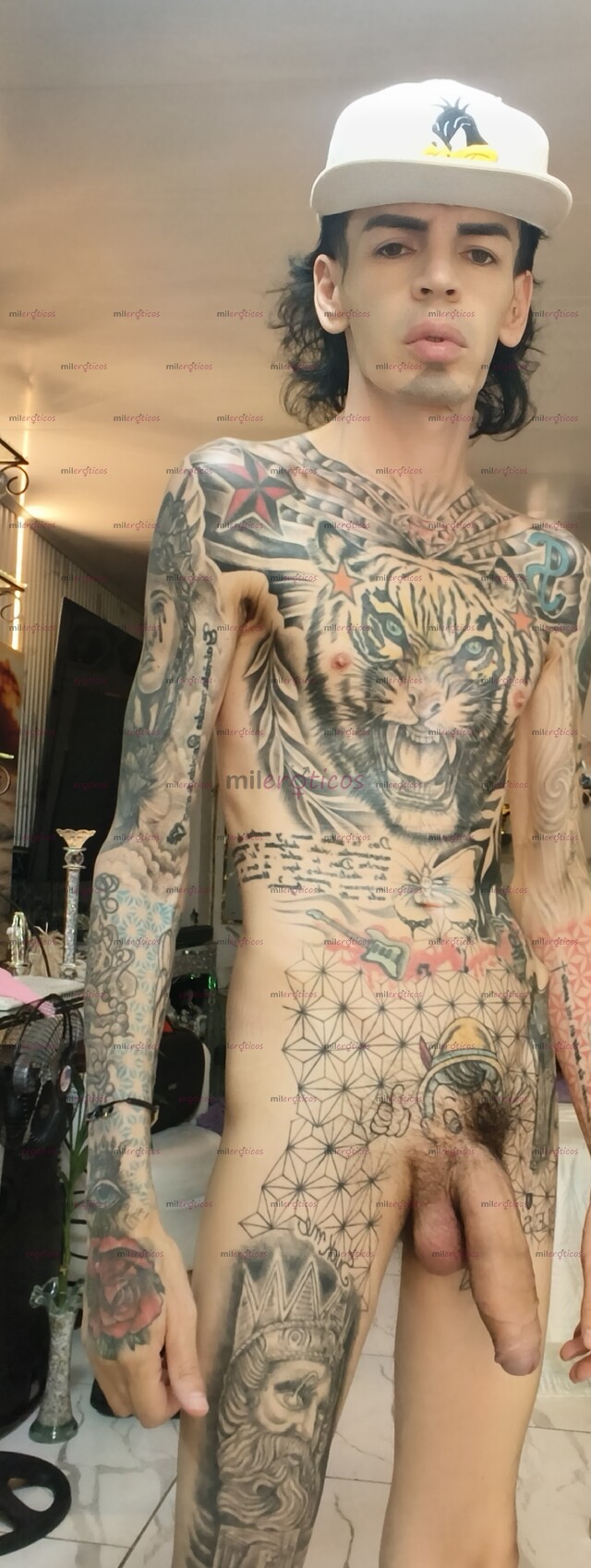 FOTOS DE FLACO ACTIVO TATUADO BLANCO MORBOSO ADICTO AL SEX