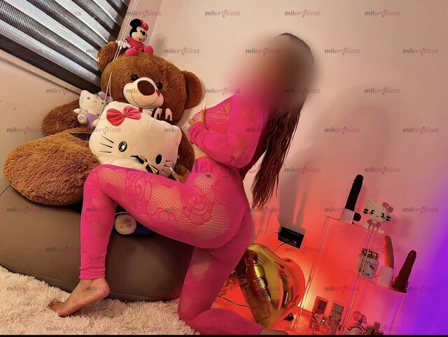 FOTOS DE VALENTINA EXUBERANTE PELIRROJA MUÑEQUITA REAL .