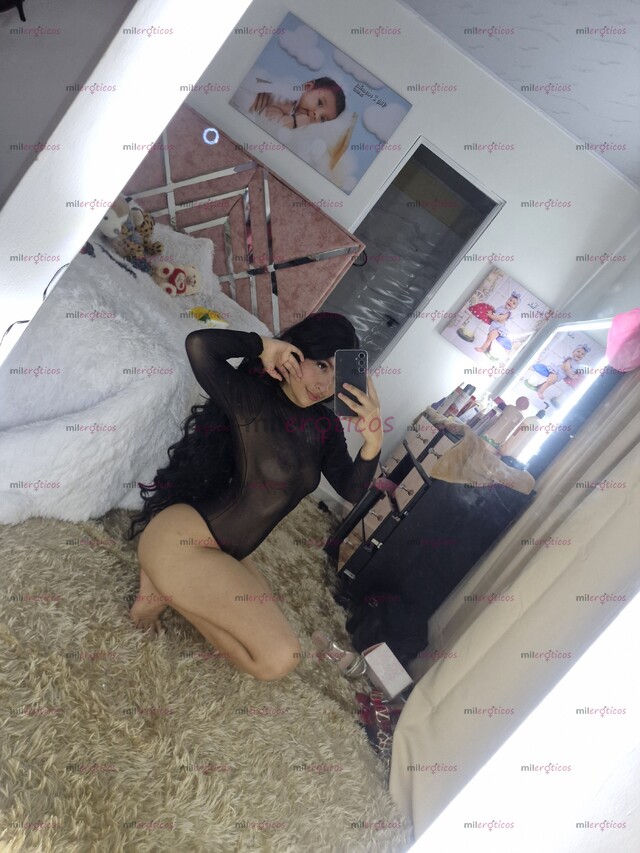FOTOS DE HOLA MIS AMORES ME LLAMO ZULEMA SOY UNA HERMOSA