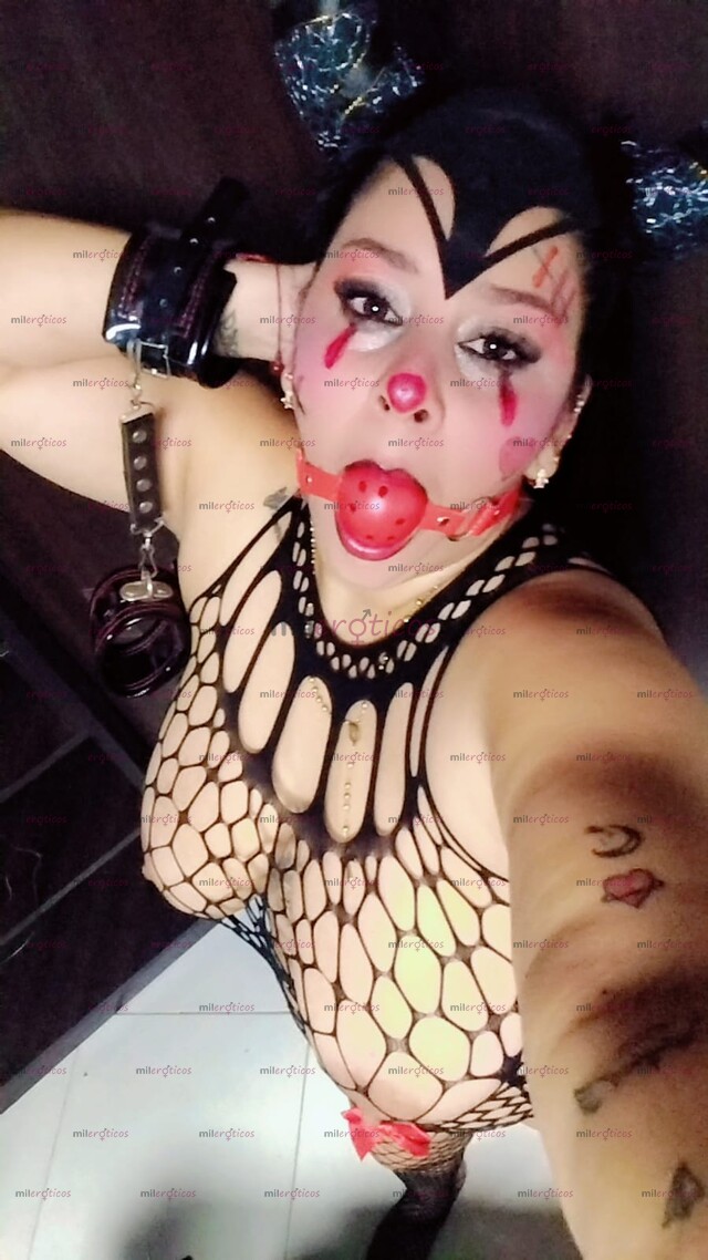 FOTOS DE RICA DIABLITA PARA ESTE HALLOWEEN VEN PARA SACARTE TODA TU LECHITA
