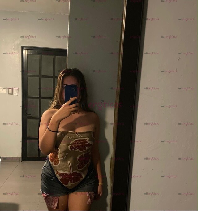 FOTOS DE EXCLUSIVA JOVENCITA TENTONA GUERITA DE 19 AÑOS CON UN LINDO ROSTRO