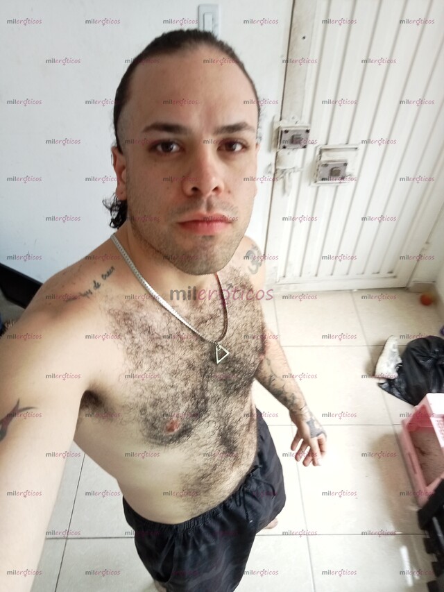 FOTOS DE VENEZOLANO VERSÁTIL MENTE ABIERTA PELUDO COMPLACIENTE