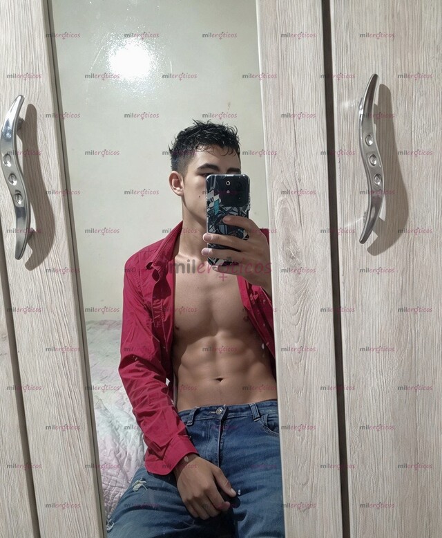 FOTOS DE GIGOLO JOVEN CON MUCHA ENERGÍA PARA DARTE COMO MÁS TE GUSTE