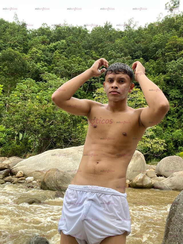 FOTOS DE CHICO COSTEÑO VERSÁTIL CON PERFIL DE HETERO RESERVADO SERIO DISCRETO