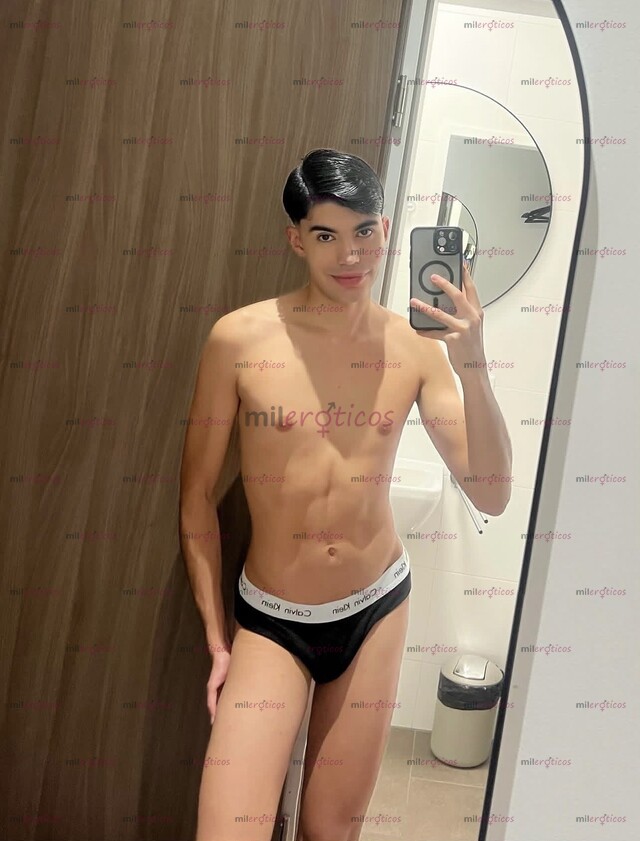 FOTOS DE CHICO COLOMBIANO EN MÉXICO POR POCOS DÍAS