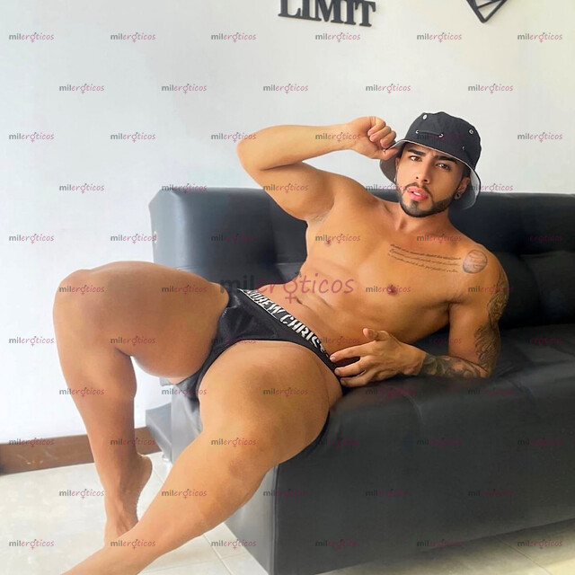 FOTOS DE HOMBRE MASCULINO EN MEDELLÍN ACTITUD, CUERPO Y SENSUALIDAD