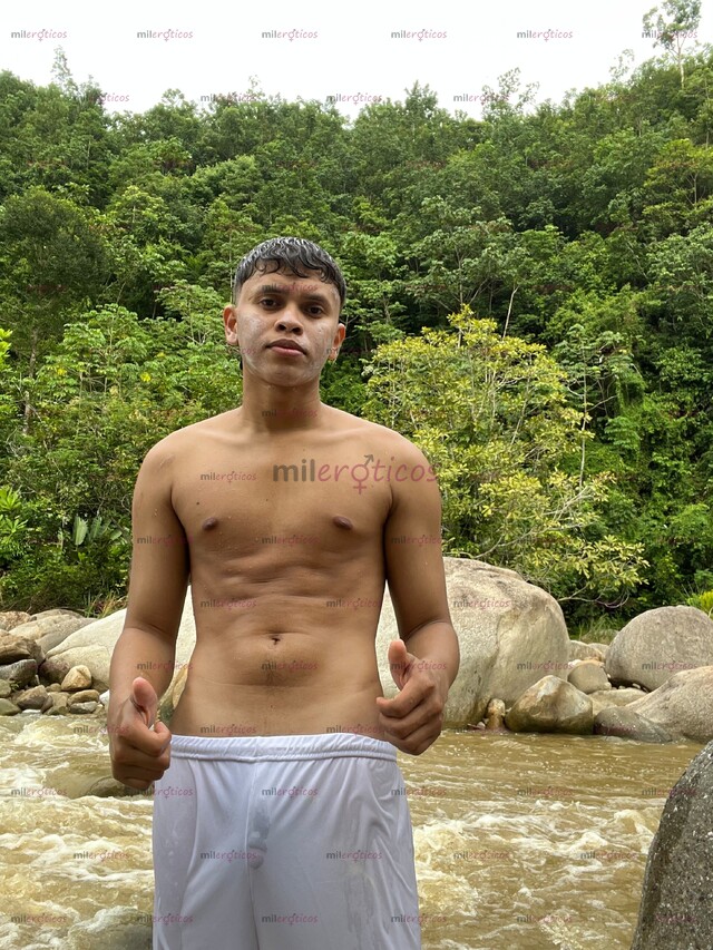 FOTOS DE CHICO COSTEÑO VERSÁTIL CON PERFIL DE HETERO RESERVADO SERIO DISCRETO