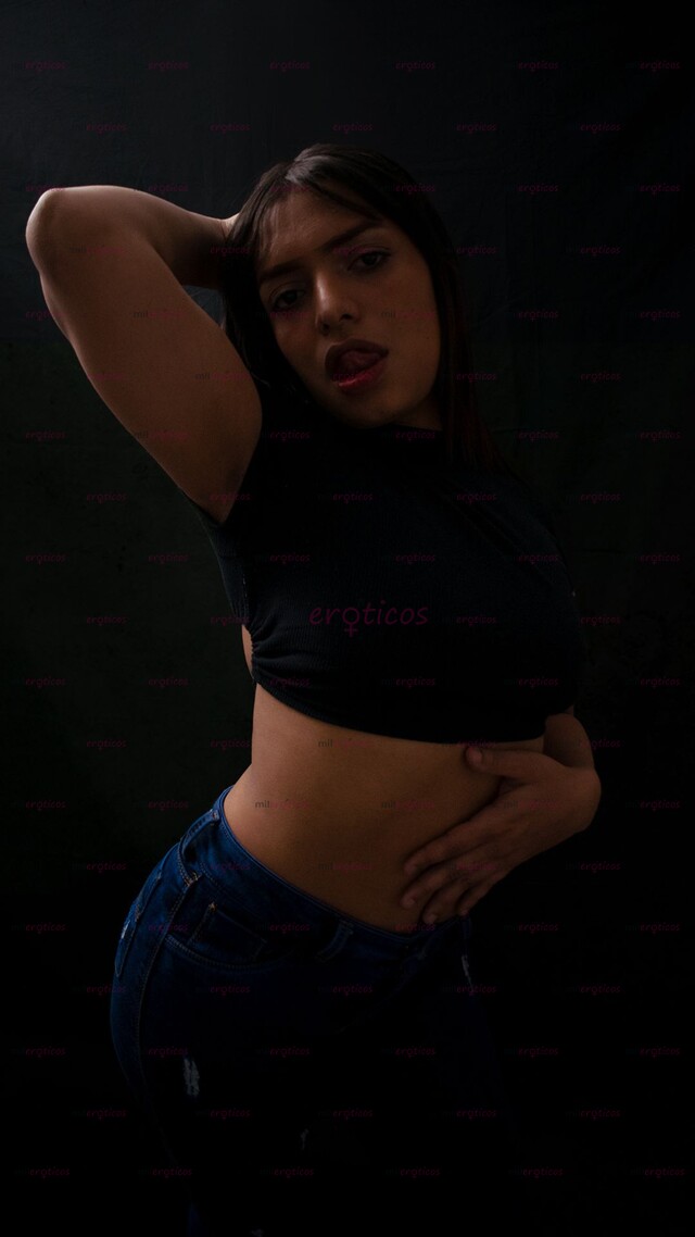 FOTOS DE MORENAZA EXTROVERTIDA CONVERSADORA Y BESO RICO EN MIS ACOMPAÑAMIENTO