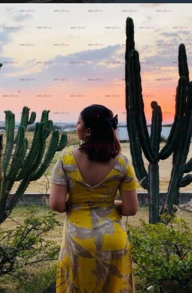 FOTOS DE BUENAS CURVAS, GÜERITA DISPUESTA A TODO, 0 MAMONA