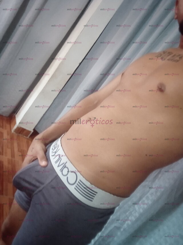 FOTOS DE HOLA SOY JONATHAN UN Y ESTOY DISPUESTO A CONOCERTE ATI EN TODO LO QUE DESEES