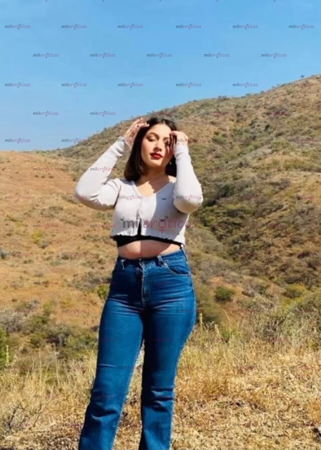 FOTOS DE BUENAS CURVAS, GÜERITA DISPUESTA A TODO, 0 MAMONA