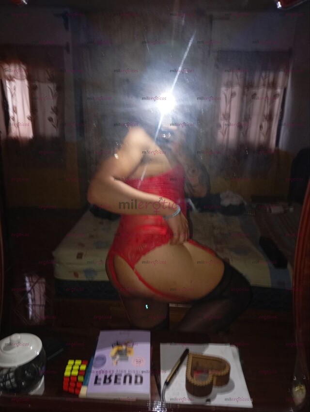 FOTOS DE TRATO CON SERIEDAD, SERÉ TU PUTITA PAPI NO TE VAS A ARREPENTIR